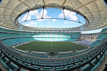 interior-estadio-maracana-rio-de-janeiro-brasil